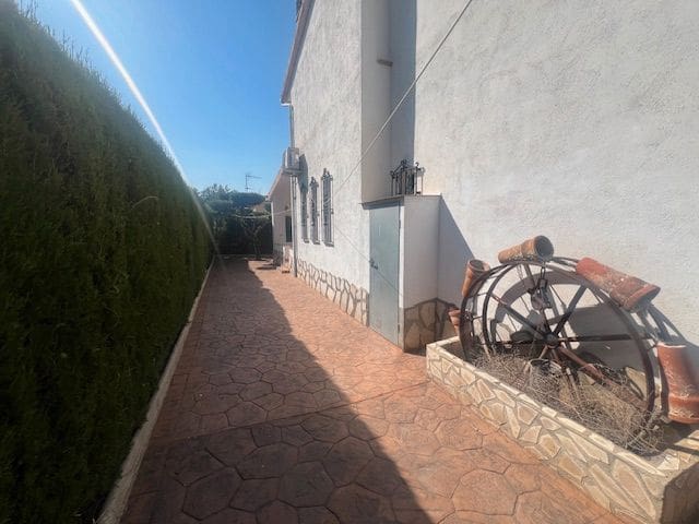 4 soverom Kjedet enebolig til salgs i Peñíscola med svømmebasseng garasje - € 240 000 (Ref: 9105920)