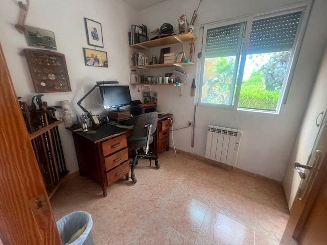 3 soverom Kjedet enebolig til salgs i Peniscola med garasje - € 239 900 (Ref: 9263587)