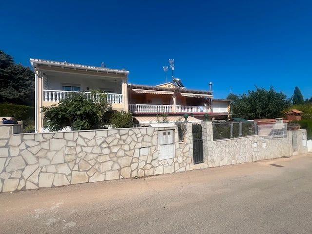 3 soverom Kjedet enebolig til salgs i Peñíscola med garasje - € 239 900 (Ref: 9263587)