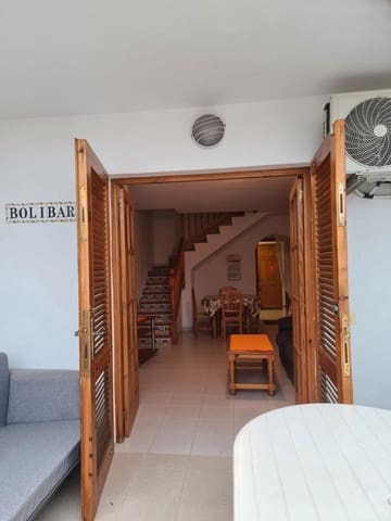 2 soverom Kjedet enebolig til salgs i Peñíscola med svømmebasseng garasje - € 185 000 (Ref: 9391156)