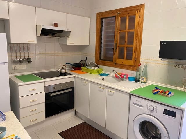 2 soverom Kjedet enebolig til salgs i Peñíscola med svømmebasseng garasje - € 185 000 (Ref: 9391156)