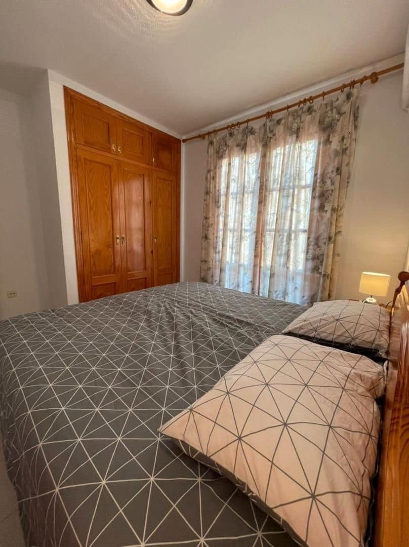 2 soverom Kjedet enebolig til salgs i Peniscola med svømmebasseng garasje - € 185 000 (Ref: 9391156)