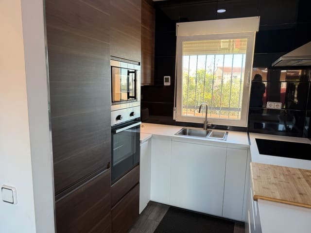 3 makuuhuone Paritalo myytävänä paikassa Peñíscola mukana uima-altaan 
autotalli - 235 000 € (Ref: 9391157)