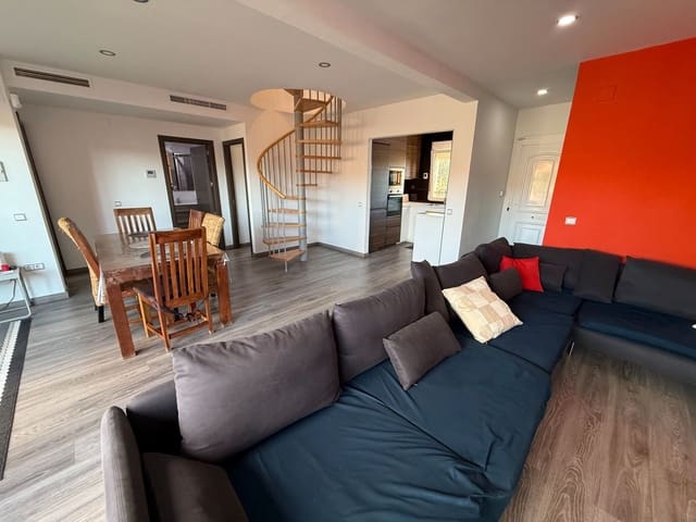 3 makuuhuone Paritalo myytävänä paikassa Peñíscola mukana uima-altaan 
autotalli - 235 000 € (Ref: 9391157)