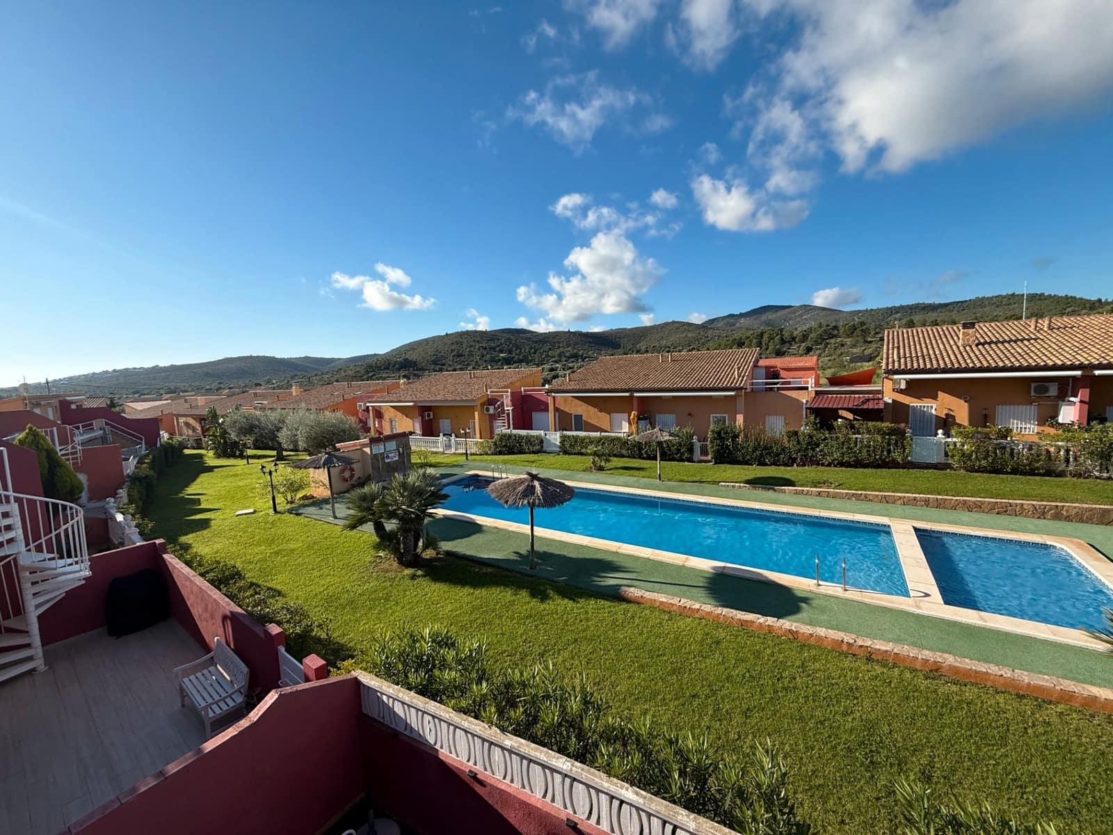 3 makuuhuone Paritalo myytävänä paikassa Peniscola mukana uima-altaan 
autotalli - 235 000 € (Ref: 9391157)