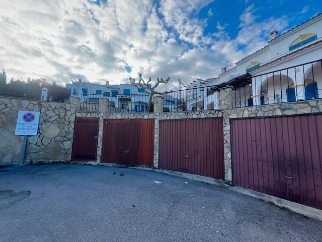 2 bedroom Terraced Villa for sale in Peniscola with pool garage - € 181,000 (Ref: 9684110)