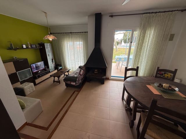 2 bedroom Semi-detached Villa for sale in Peñíscola with pool garage - € 190,000 (Ref: 9703246)