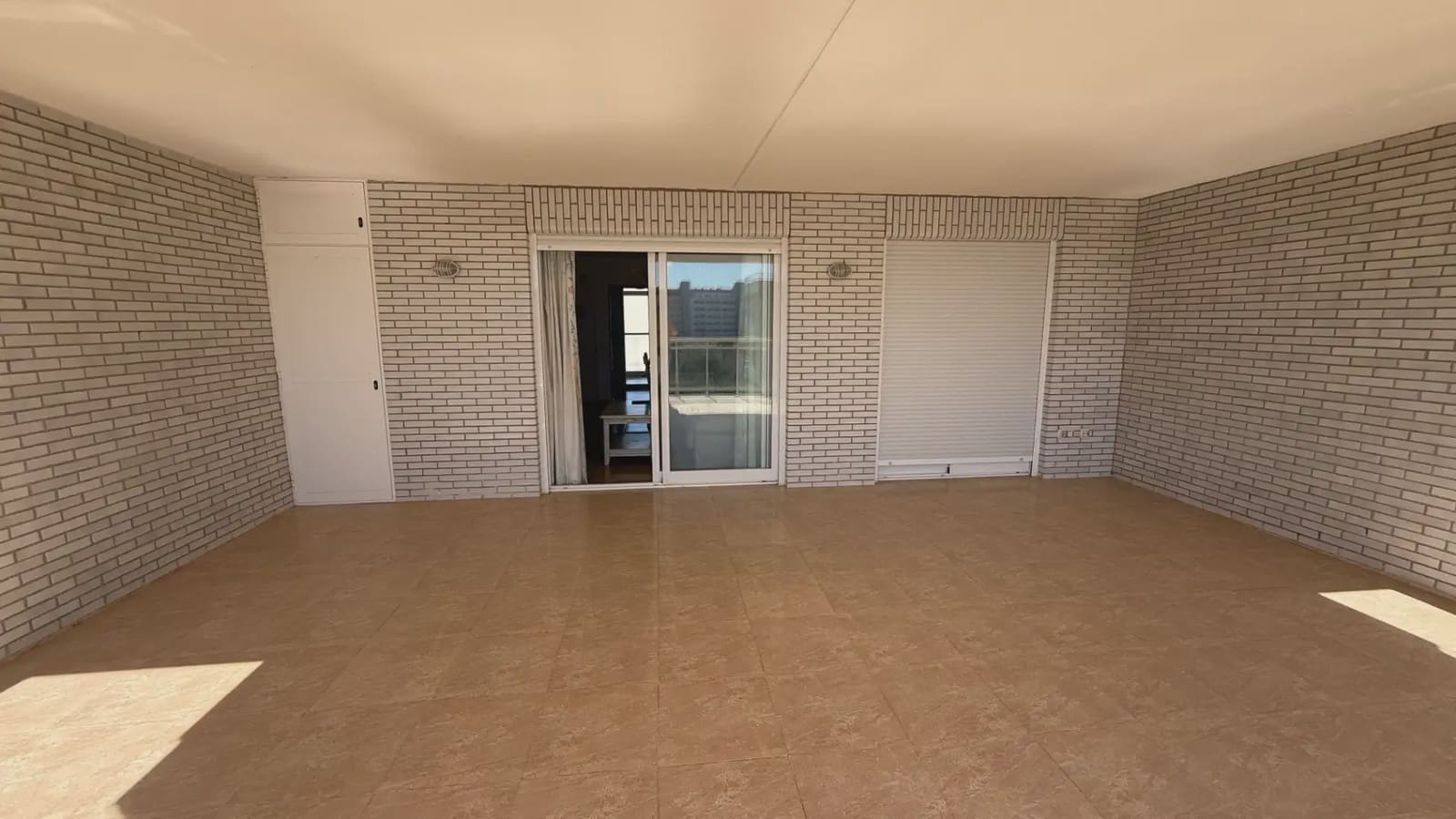 2 bedroom Beach Apartment for sale in Peniscola with pool - € 249,000 (Ref: 9743036)