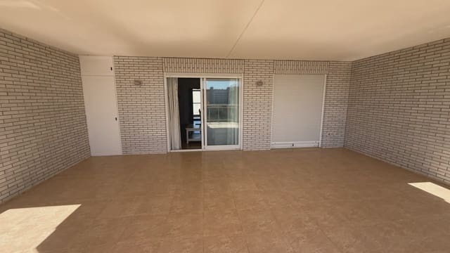 2 bedroom Beach Apartment for sale in Peñíscola with pool - € 249,000 (Ref: 9743036)