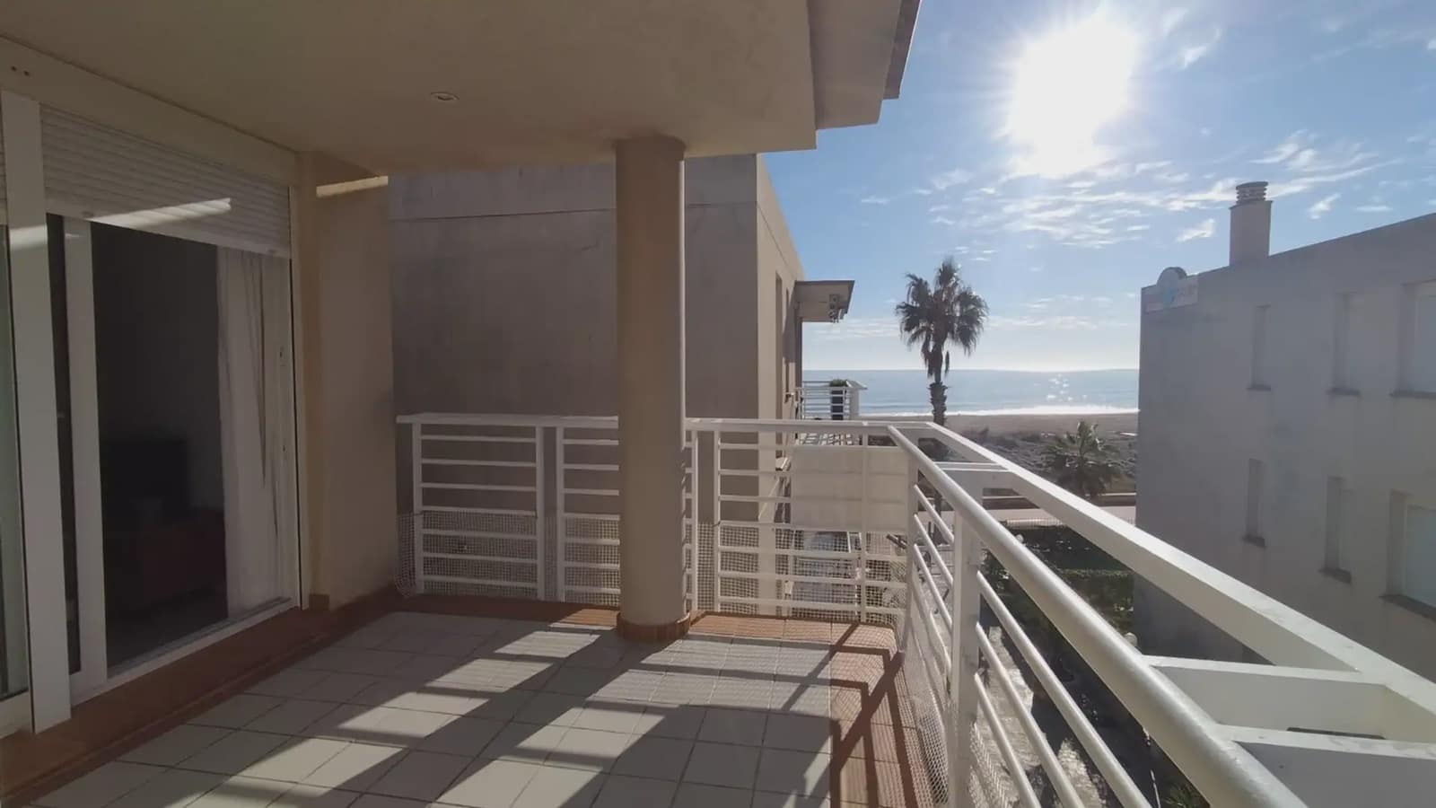 2 soveværelse Strandlejlighed til salg i Peniscola med swimmingpool - € 175.000 (Ref: 9743121)