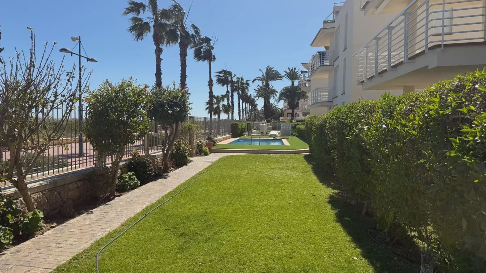 2 soveværelse Strandlejlighed til salg i Peniscola med swimmingpool - € 175.000 (Ref: 9743121)