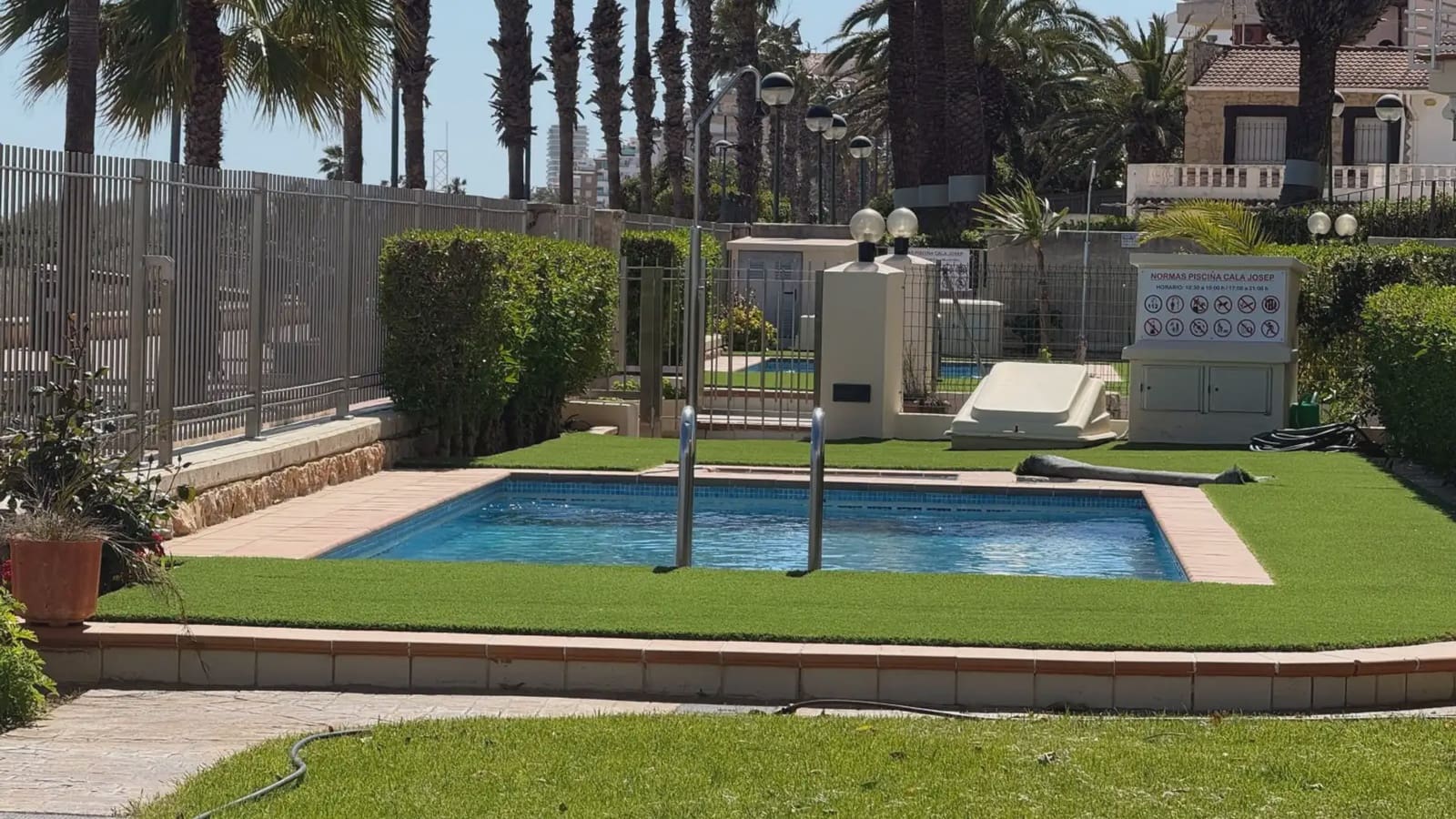 2 soveværelse Strandlejlighed til salg i Peniscola med swimmingpool - € 175.000 (Ref: 9743121)