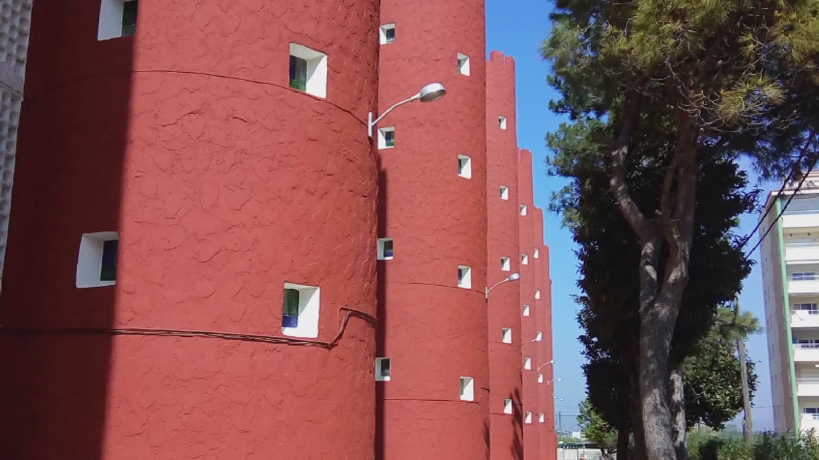 2 bedroom Beach Apartment for sale in Peniscola with garage - € 179,000 (Ref: 9743123)