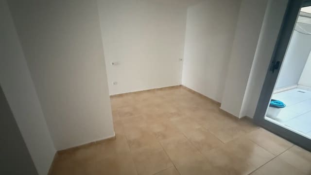 Piso de 3 habitaciones en Peñíscola en alquiler con garaje - 730 € (Ref: 9743124)