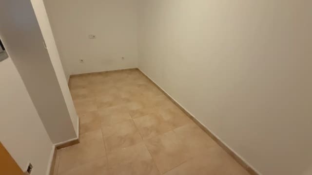 Piso de 3 habitaciones en Peñíscola en alquiler con garaje - 730 € (Ref: 9743124)