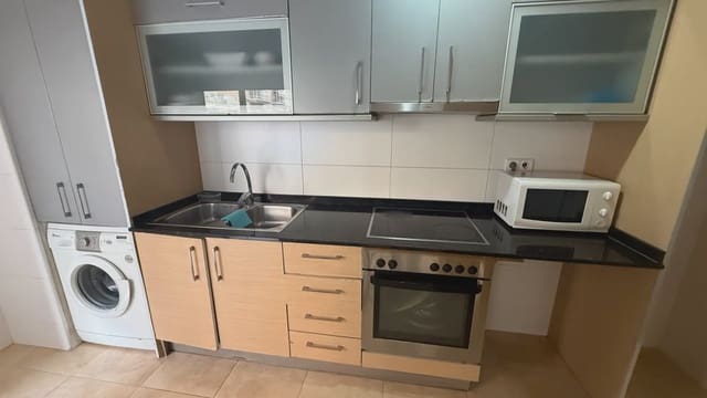 Piso de 3 habitaciones en Peñíscola en alquiler con garaje - 730 € (Ref: 9743124)