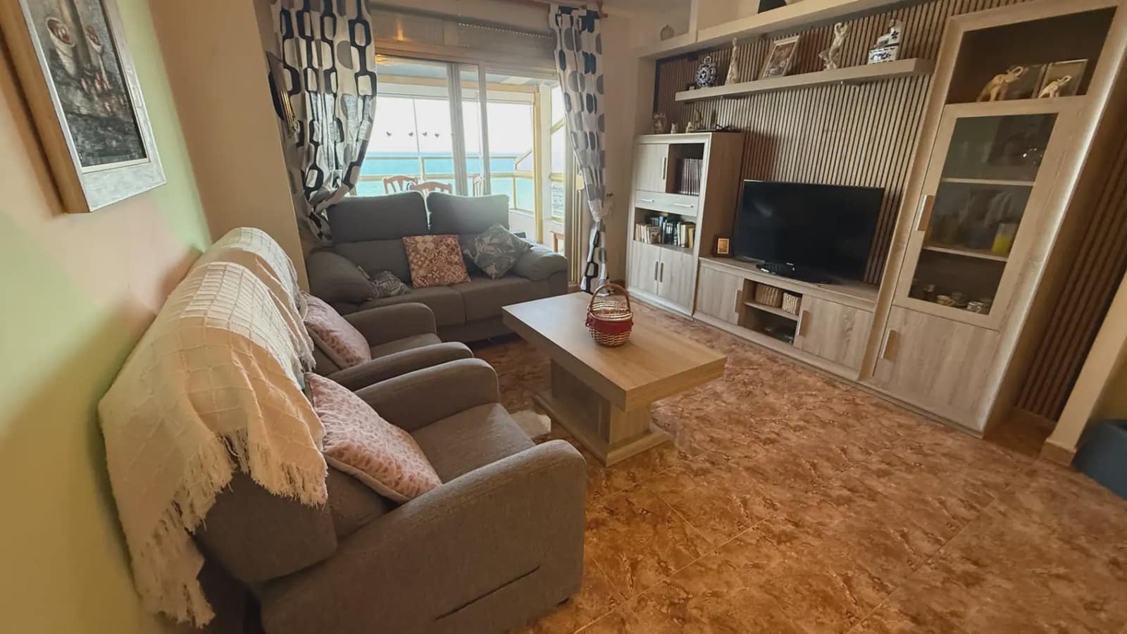 3 bedroom Beach Apartment for sale in Peniscola with pool garage - € 330,000 (Ref: 9743191)