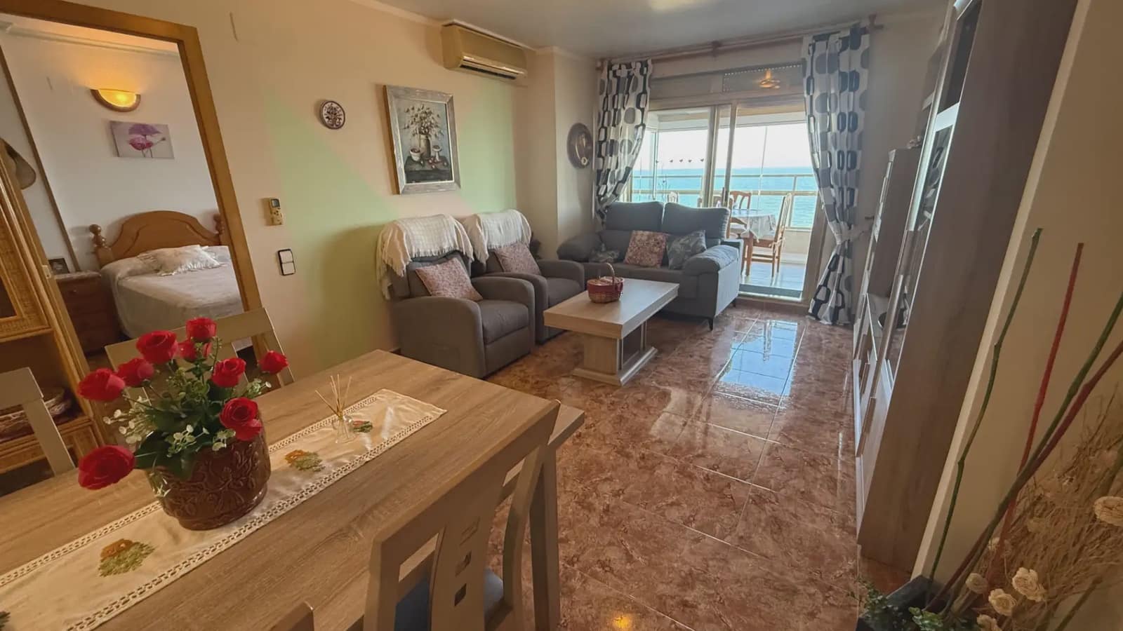 3 bedroom Beach Apartment for sale in Peniscola with pool garage - € 330,000 (Ref: 9743191)