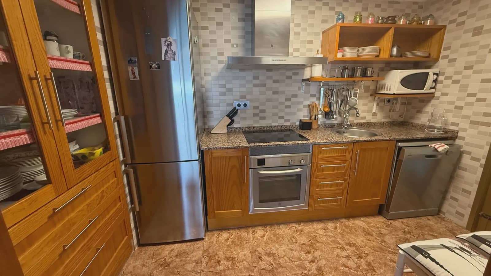 3 bedroom Beach Apartment for sale in Peniscola with pool garage - € 330,000 (Ref: 9743191)