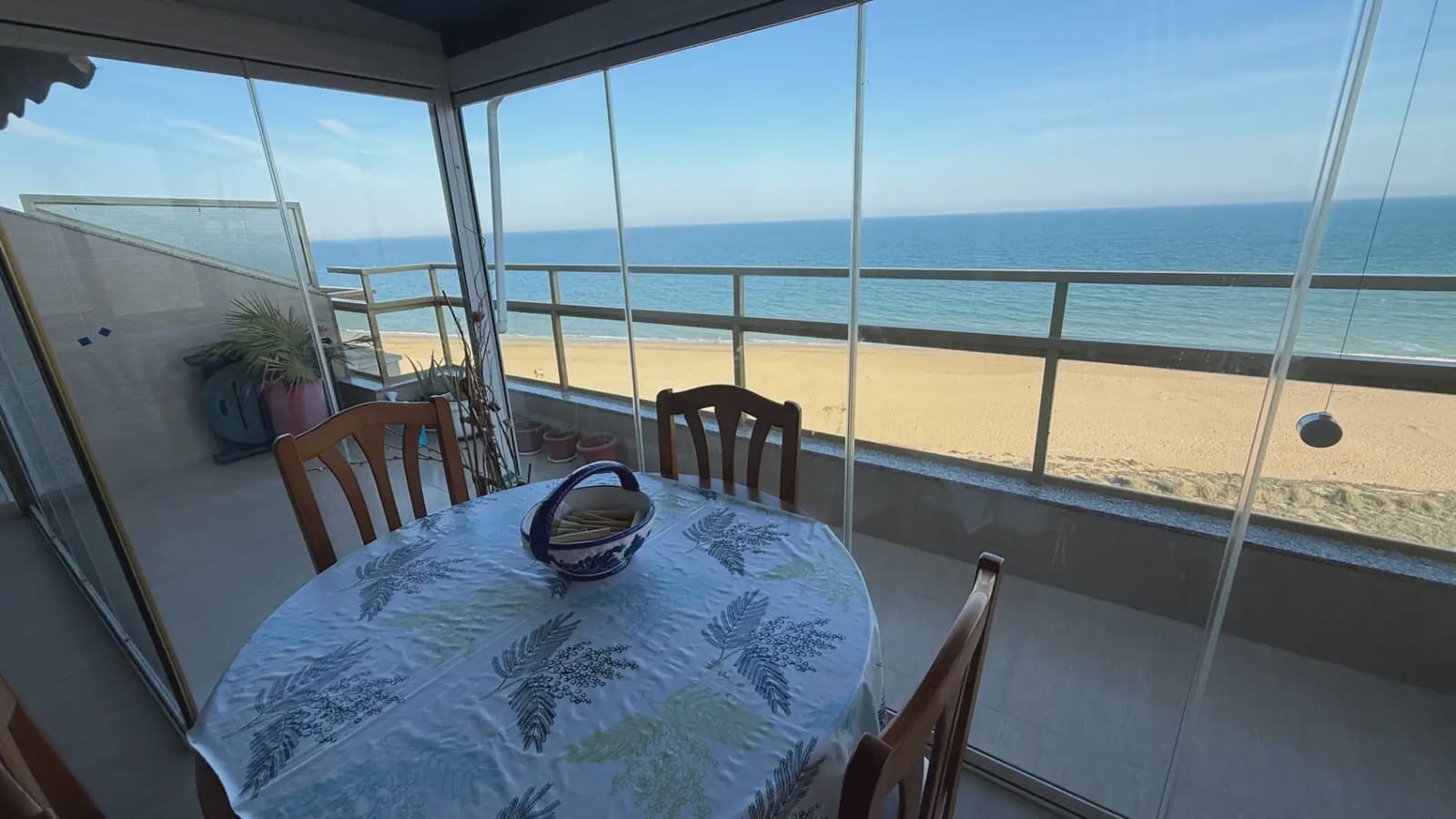 3 bedroom Beach Apartment for sale in Peniscola with pool garage - € 330,000 (Ref: 9743191)