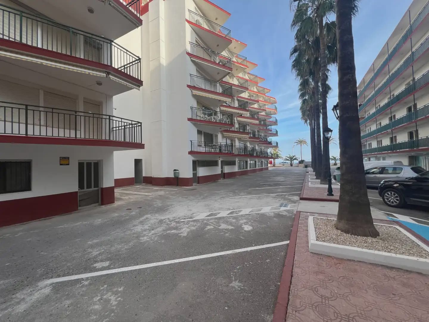 Commercieel te koop in Peniscola - € 190.000 (Ref: 9761276)