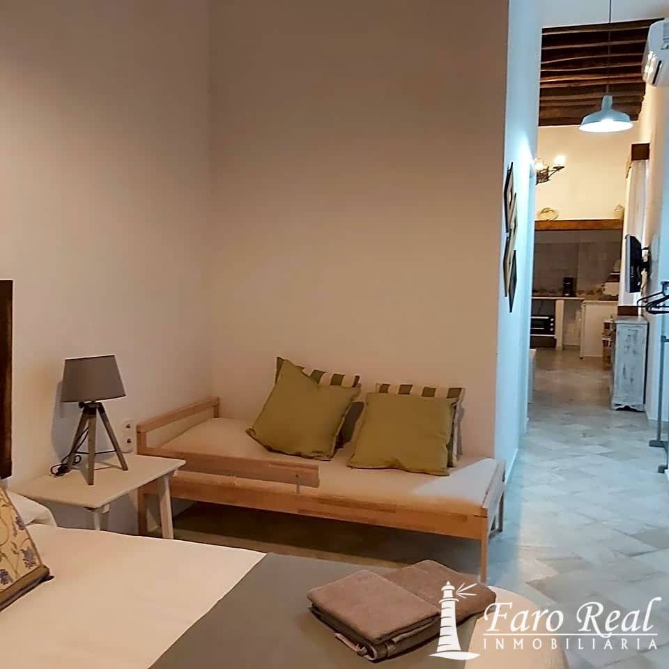 5 bedroom Villa for sale in Sanlucar de Barrameda with pool garage - € 750,000 (Ref: 9420133)