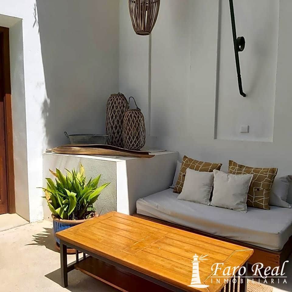 5 bedroom Villa for sale in Sanlucar de Barrameda with pool garage - € 750,000 (Ref: 9420133)