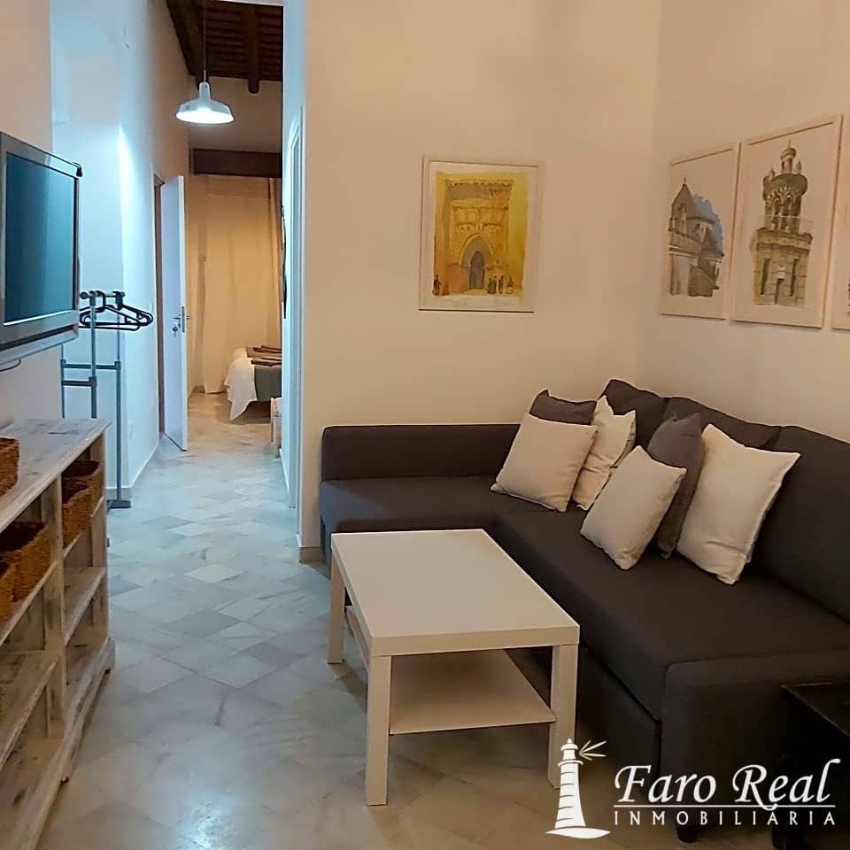 5 bedroom Villa for sale in Sanlucar de Barrameda with pool garage - € 750,000 (Ref: 9420133)