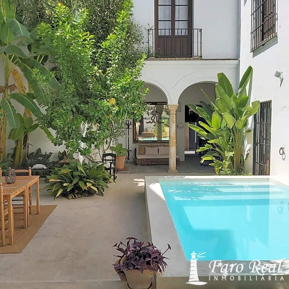 5 bedroom Villa for sale in Sanlucar de Barrameda with pool garage - € 750,000 (Ref: 9420133)