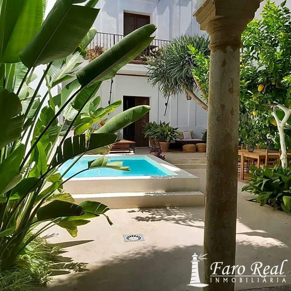 5 bedroom Villa for sale in Sanlucar de Barrameda with pool garage - € 750,000 (Ref: 9420133)