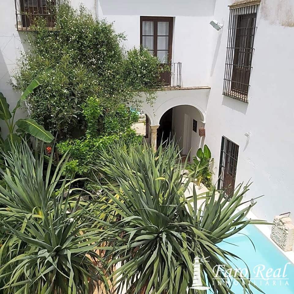 5 bedroom Villa for sale in Sanlucar de Barrameda with pool garage - € 750,000 (Ref: 9420133)