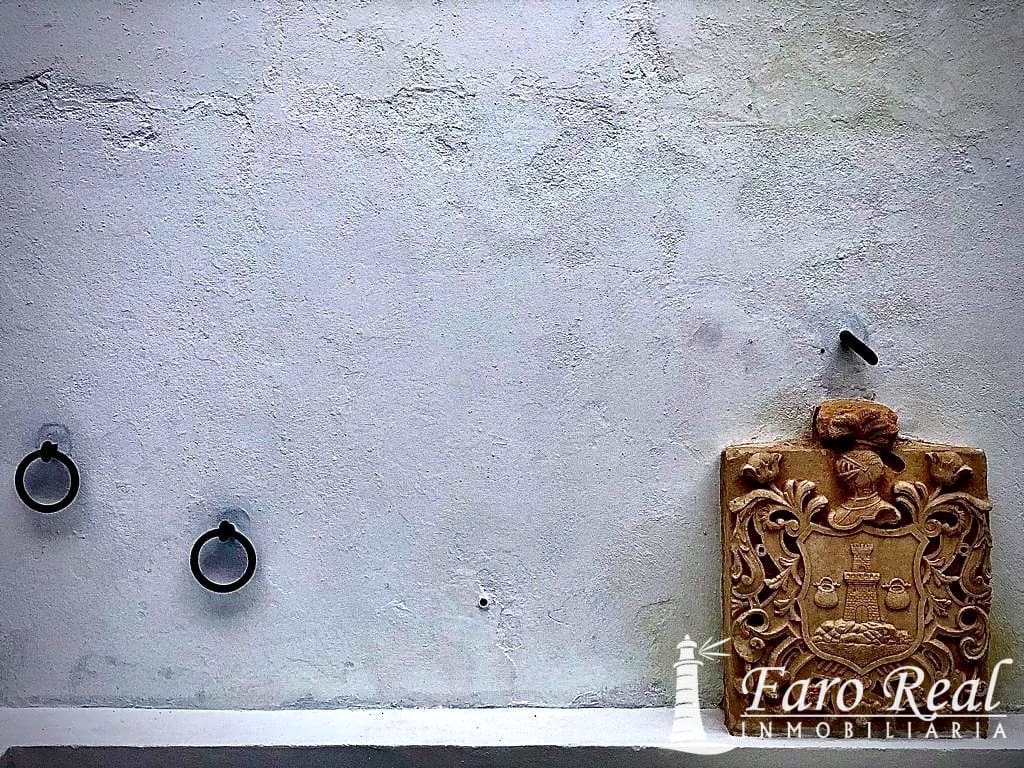 5 bedroom Villa for sale in Sanlucar de Barrameda with pool garage - € 750,000 (Ref: 9420133)