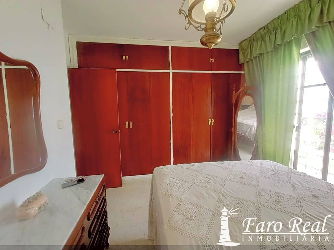 4 bedroom Villa for sale in Sanlucar de Barrameda with pool - € 580,000 (Ref: 9420134)