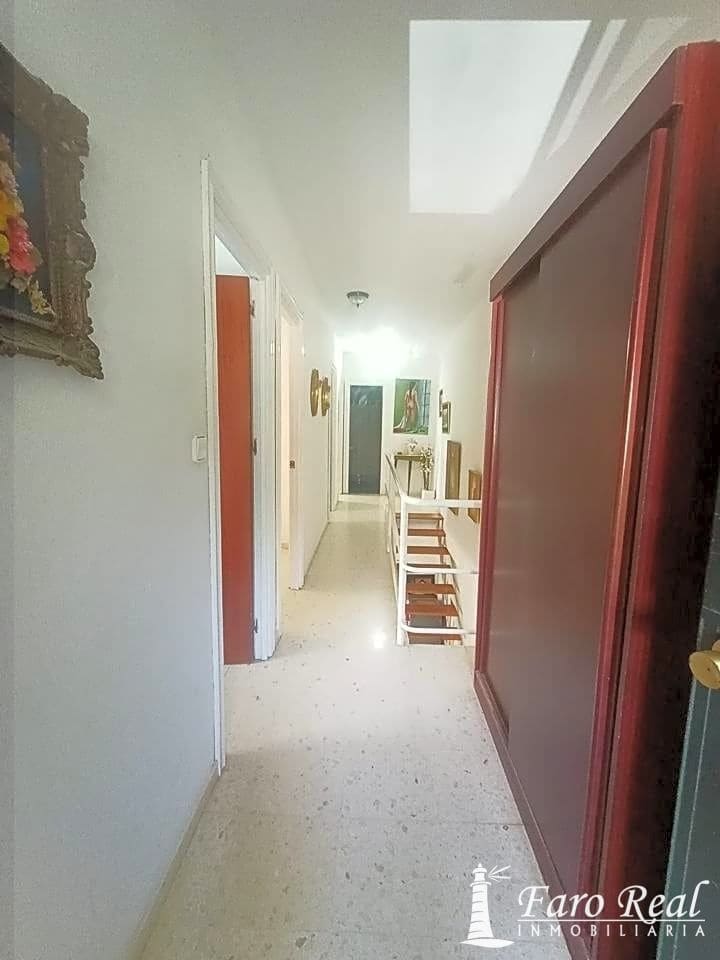 4 bedroom Villa for sale in Sanlucar de Barrameda with pool - € 580,000 (Ref: 9420134)
