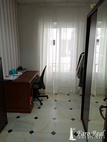 7 bedroom Villa for sale in Sanlúcar de Barrameda - € 420,000 (Ref: 9420135)