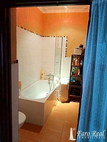 7 bedroom Villa for sale in Sanlúcar de Barrameda - € 420,000 (Ref: 9420135)