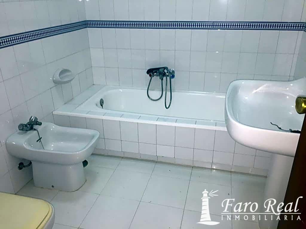 10 bedroom Villa for sale in Sanlucar de Barrameda with pool - € 570,000 (Ref: 9420136)