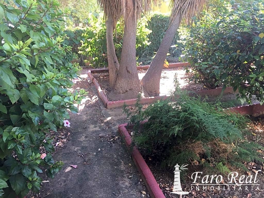 10 bedroom Villa for sale in Sanlucar de Barrameda with pool - € 570,000 (Ref: 9420136)