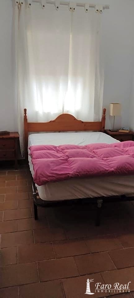 5 bedroom Villa for sale in Chipiona - € 265,000 (Ref: 9420137)