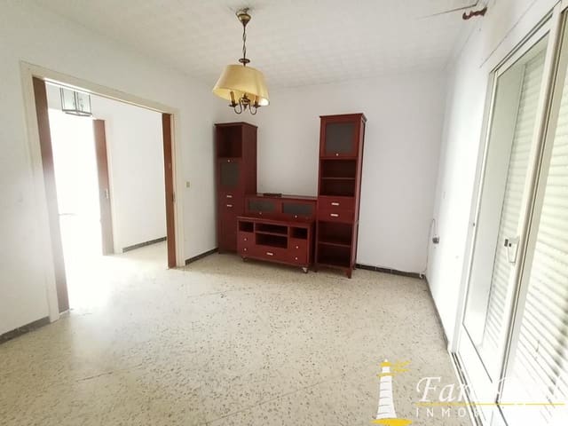 3 bedroom Flat for sale in Sanlúcar de Barrameda - € 200,000 (Ref: 9420138)