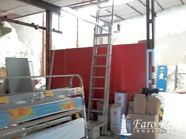 4 bedroom Villa for sale in Sanlucar de Barrameda with garage - € 370,000 (Ref: 9420139)