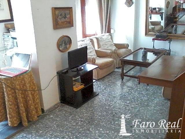 4 bedroom Villa for sale in Sanlúcar de Barrameda with garage - € 370,000 (Ref: 9420139)