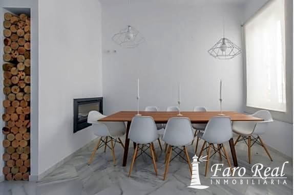 7 bedroom Villa for sale in Sanlúcar de Barrameda with pool garage - € 1,150,000 (Ref: 9420140)