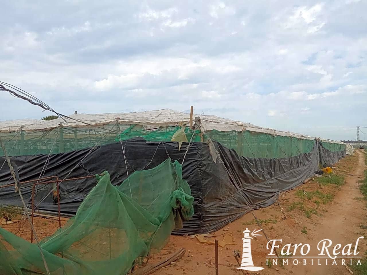 Ubebygd land til salgs i Chipiona - € 80 000 (Ref: 9420143)