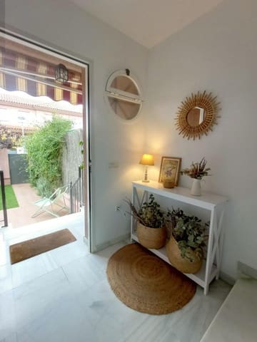 3 slaapkamer Villa te huur in Sanlúcar de Barrameda met garage - € 4.100 (Ref: 9420145)