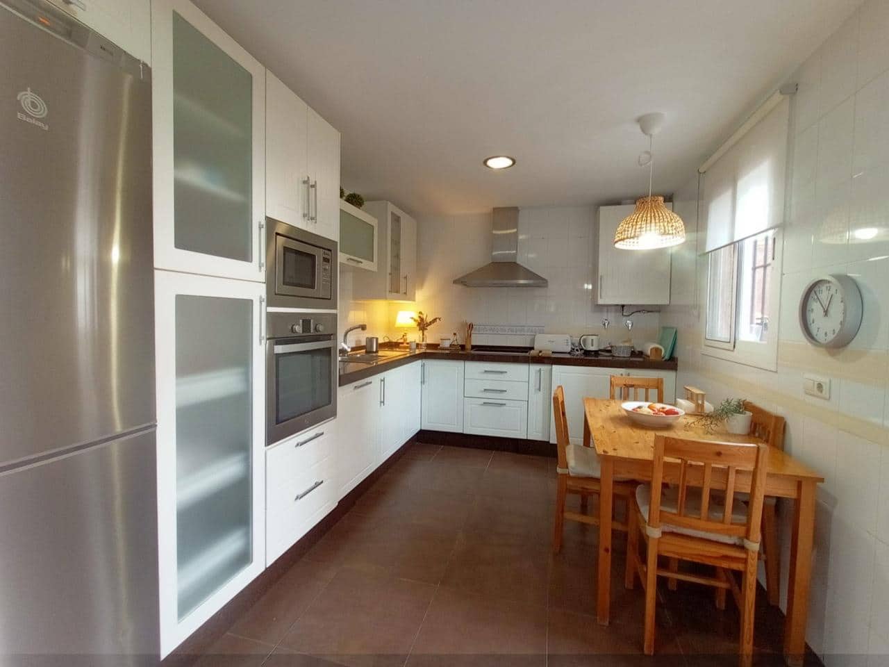 3 slaapkamer Villa te huur in Sanlucar de Barrameda met garage - € 4.100 (Ref: 9420145)