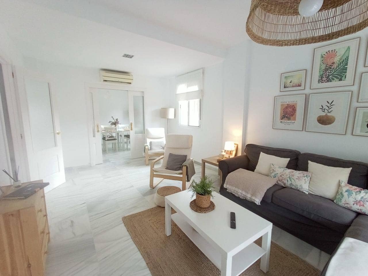 3 slaapkamer Villa te huur in Sanlucar de Barrameda met garage - € 4.100 (Ref: 9420145)