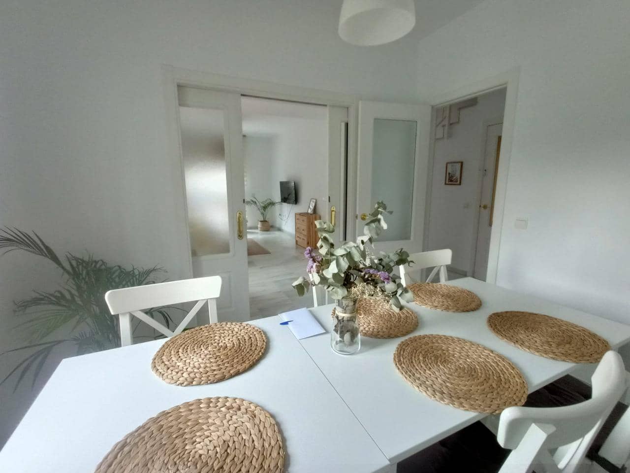 3 slaapkamer Villa te huur in Sanlucar de Barrameda met garage - € 4.100 (Ref: 9420145)