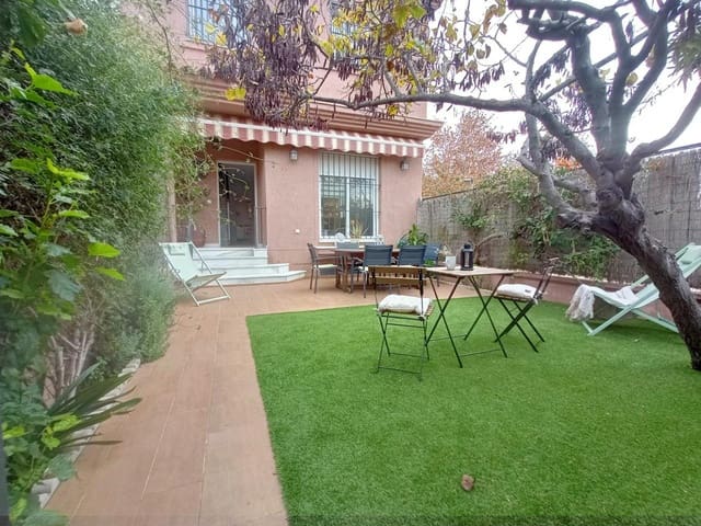 3 slaapkamer Villa te huur in Sanlúcar de Barrameda met garage - € 4.100 (Ref: 9420145)