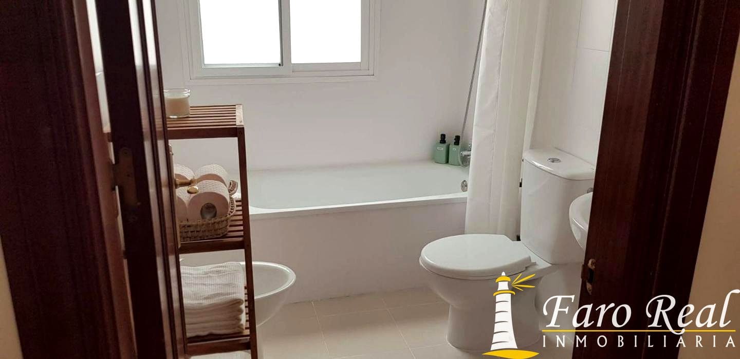 2 chambre Appartement à vendre à Sanlucar de Barrameda avec garage - 185 000 € (Ref: 9462780)